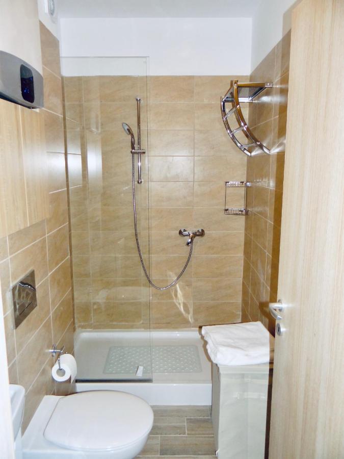 Desilva Apartment